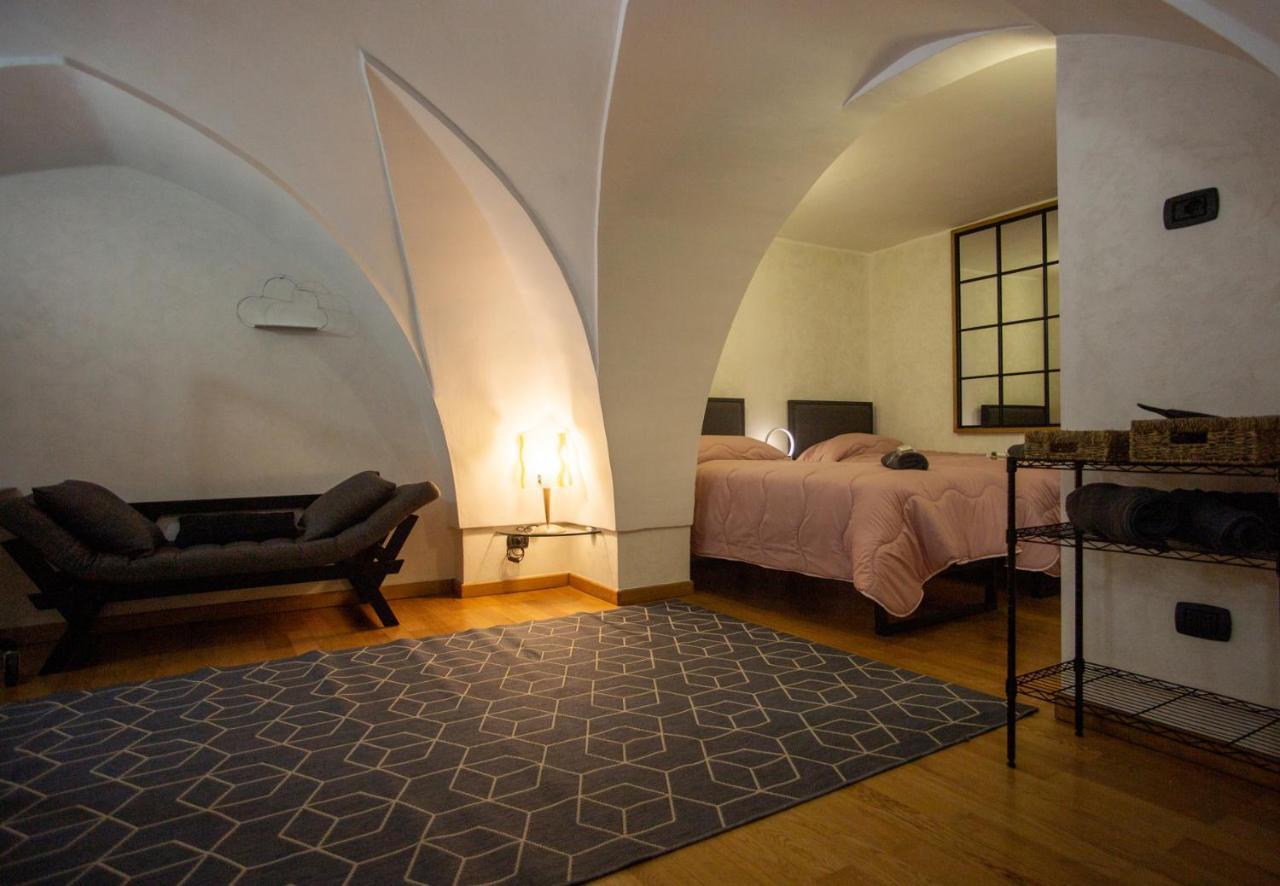 Casa Colombo - The Fab Stay Бриндизи Екстериор снимка